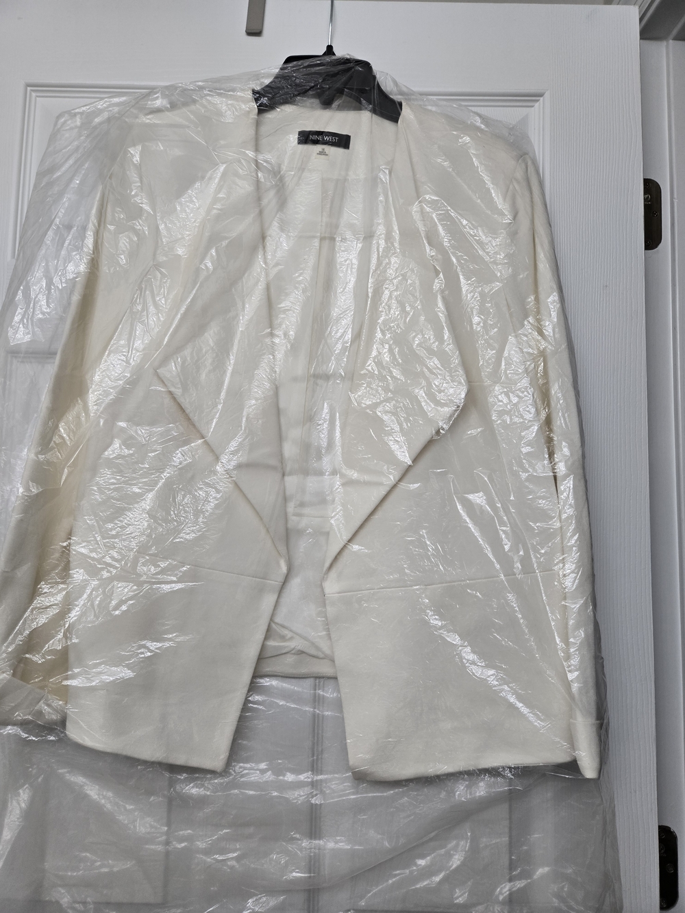 Nine West Women's Cream Open-Front Blazer With Hook Closure